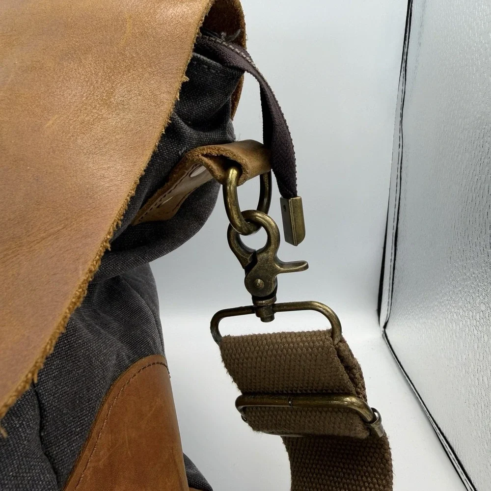 Gootium Vintage Canvas Leather Shoulder/Messenger Computer Bag 14.5' x 11